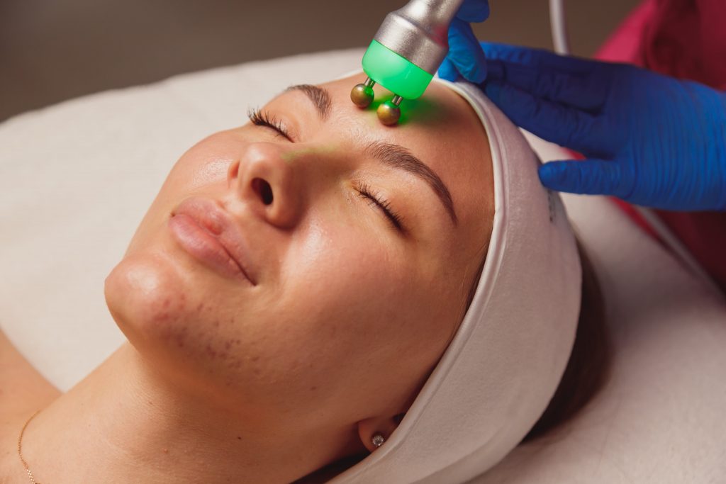 Treating Acne With Spot Treatments & Other Products